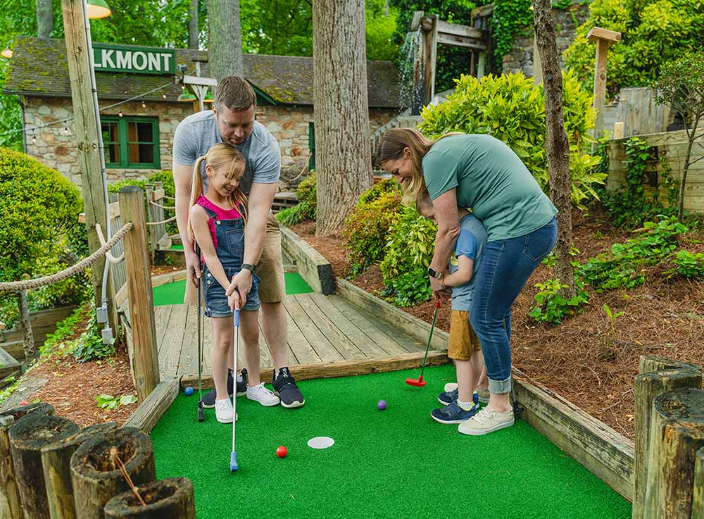 Both Outdoor Golf Courses - Downtown Gatlinburg | Gatlin's Fun Center